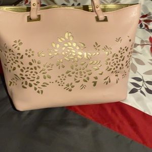 Nine West  purse in excellent condition